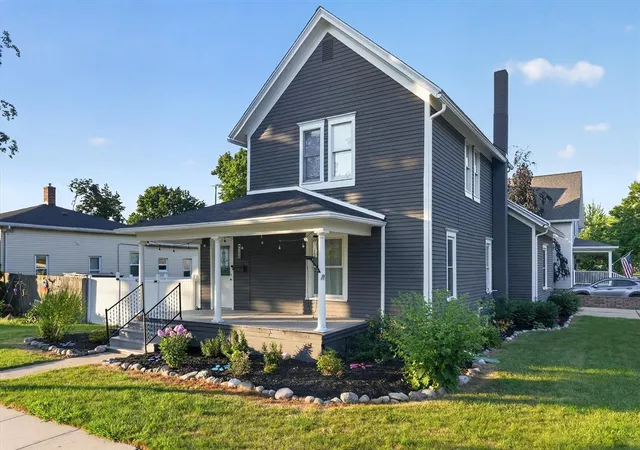 4th image of 125 E Lincoln, Grand Ledge, MI 48837 | MLS# 70544091