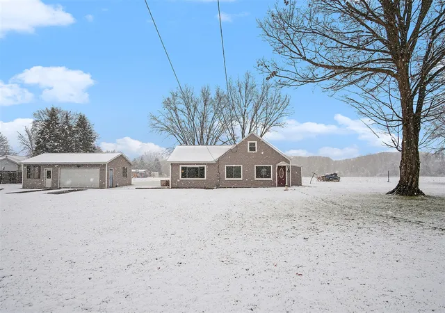 Homes for sale in Marne, MI | 14634 Washington St, Marne, MI 49435 | MLS# 70510916