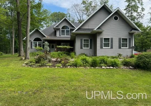 Homes for sale in Iron Mountain, MI | 8758 W Bass Lake Access Rd, Iron Mountain, MI 49801 | MLS# 50211480
