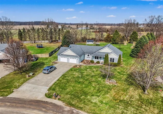 1st image of 27580 Manchester Cir, Paw Paw, MI 49079 | MLS# 70524989