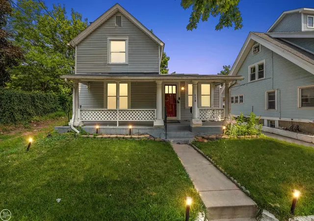 Photo 1 of Single family home for sale at 118 W Summit St, Ann Arbor, MI 48103 | MLS# 50185013 | Listing updated on 2026-09-20