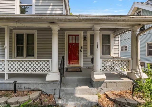 Photo 4 of Single family home for sale at 118 W Summit St, Ann Arbor, MI 48103 | MLS# 50185013 | Listing updated on 2026-09-20