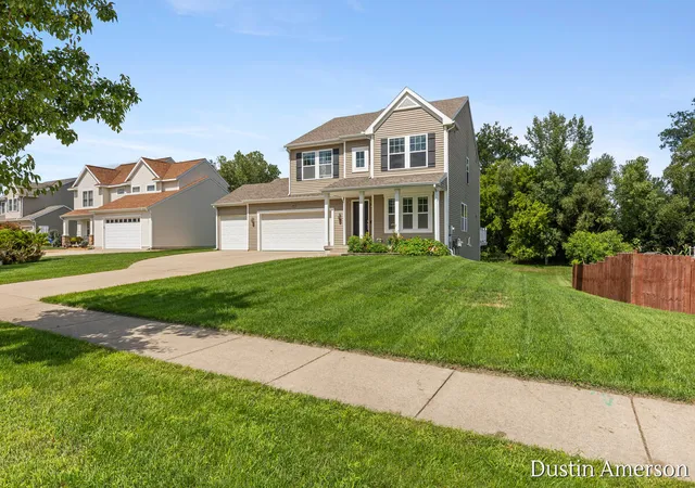 2nd image of 3269 Mesa Verde Ct, Kentwood, MI 49512 | MLS# 70552984