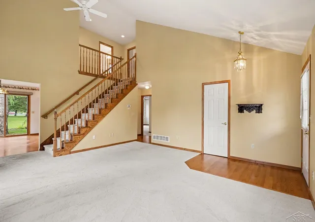 image of 8 Thornapple Ct, Saginaw, MI 48603 | MLS# 50216558