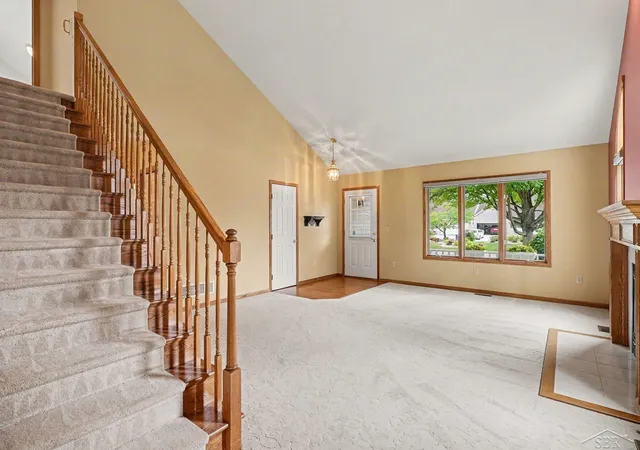 image of 8 Thornapple Ct, Saginaw, MI 48603 | MLS# 50216558