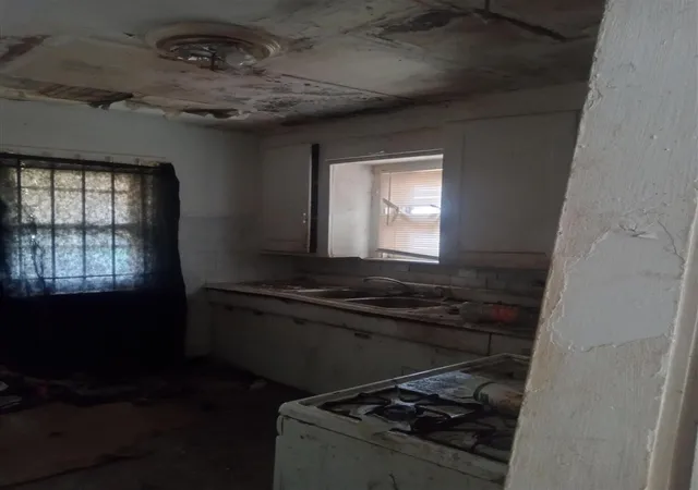 4th image of 14294 Roselawn, Detroit, MI 48238 | MLS# 70464306