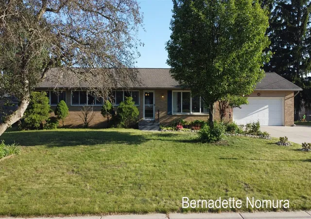 2nd image of 1906 Andrew St, Grand Rapids, MI 49508 | MLS# 70536018