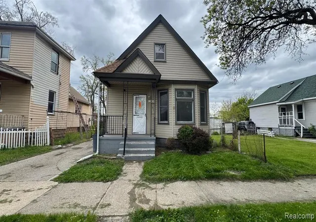 Photo 1 of Single family home for sale at 253 Beechwood St, River Rouge, MI 48218 1014 | MLS# 61008585 | Listing updated on 2026-08-26