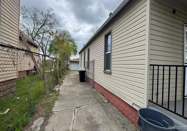 Homes for sale in River Rouge, MI | 253 Beechwood St, River Rouge, MI 48218 | MLS# 61008585