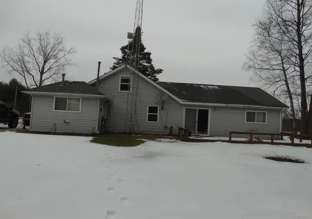 Homes for sale in Twining, MI | 837 W Jose Rd, Twining, MI 48766 | MLS# 50197678