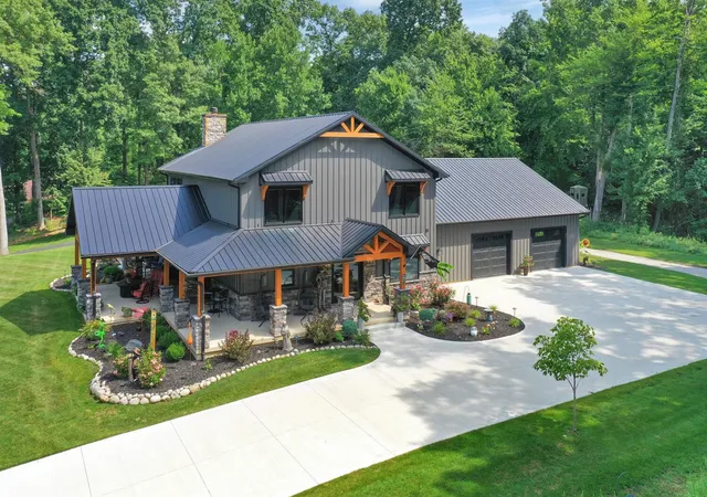Photo 1 of Single family home for sale at 69639 Shady Ln, White Pigeon, MI 49099 | MLS# 70492584 | Listing updated on 2026-08-13