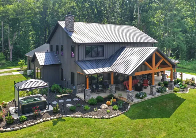 Photo 2 of Single family home for sale at 69639 Shady Ln, White Pigeon, MI 49099 | MLS# 70492584 | Listing updated on 2026-08-13