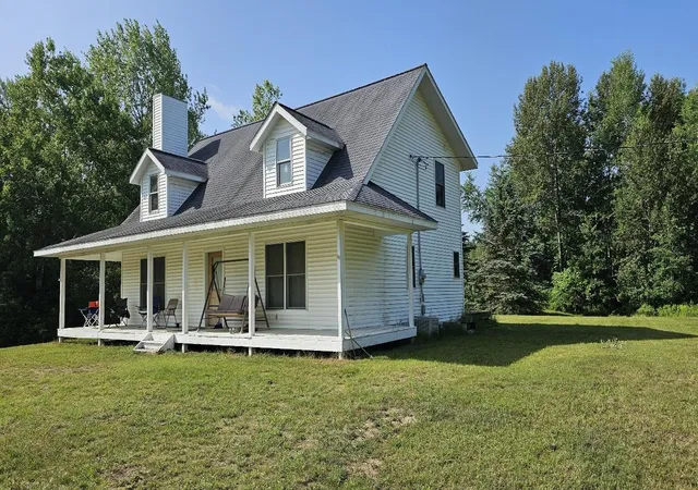 Photo 2 of Single family home for sale at 1225 W Sun Oil Rd, Gladwin, MI 48624 | MLS# 50213766 | Listing updated on 2026-07-27