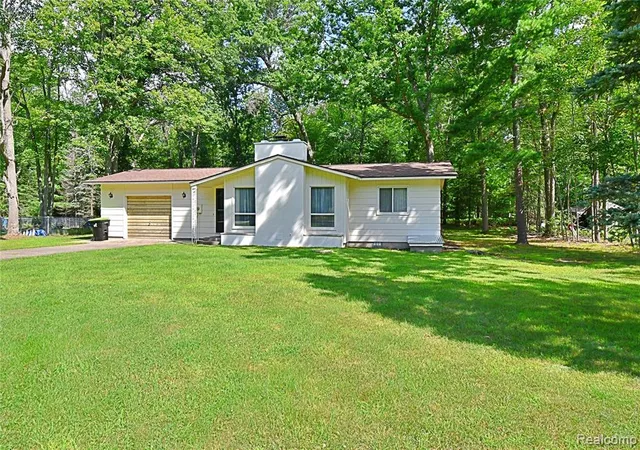 Photo 1 of Single family home for sale at 1064 Leeward Ln, Saint Helen, MI 48656 9231 | MLS# 61023796 | Listing updated on 2026-08-26
