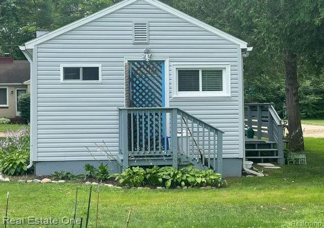 Photo 3 of Single family home for sale at 7153 Cedar Rd, Lexington, MI 48450 | MLS# 60321960 | Listing updated on 2026-10-10