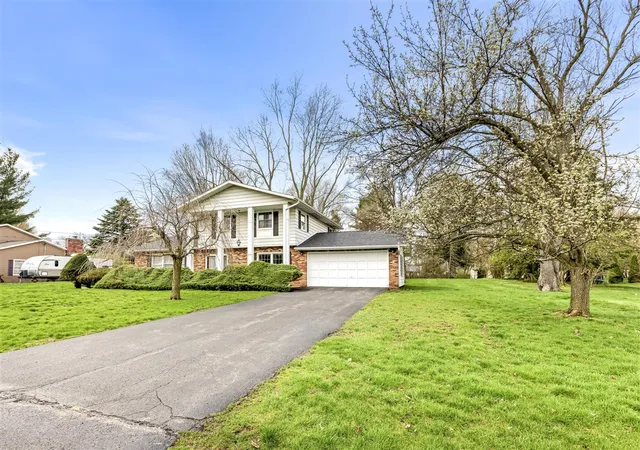 2nd image of 255 Watkins Ln, Battle Creek, MI 49015 | MLS# 70525160