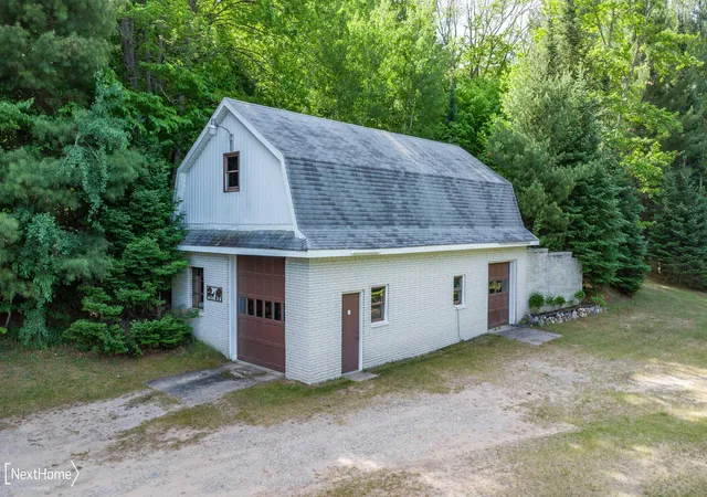 Homes for sale in Bellaire, MI | 1557 W Eddy School Rd, Bellaire, MI 49615 | MLS# 50210501