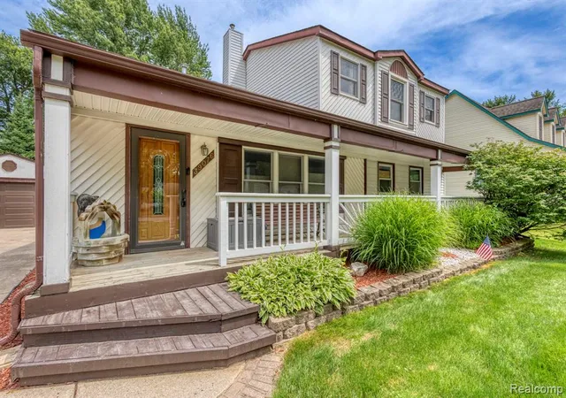 image of 39076 Winkler St, Harrison Twp, MI 48045 2191 | MLS# 61009962