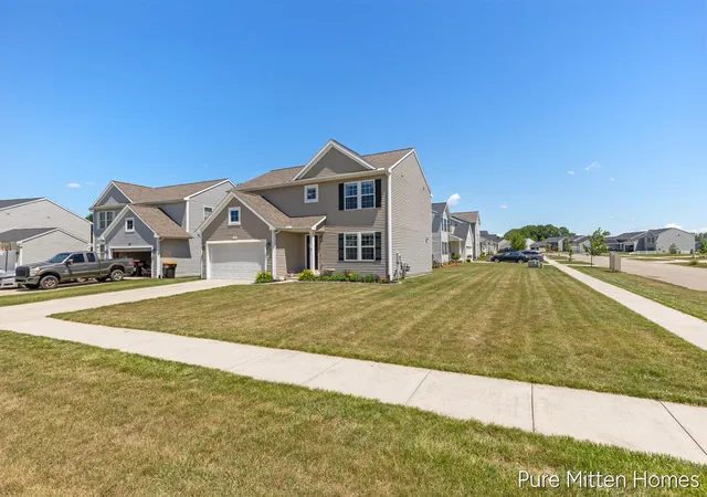 Homes for sale in Cedar Springs, MI | 301 Wagonwheel Ct, Cedar Springs, MI 49319 | MLS# 70539657