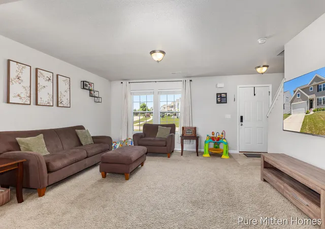 Homes for sale in Cedar Springs, MI | 301 Wagonwheel Ct, Cedar Springs, MI 49319 | MLS# 70539657
