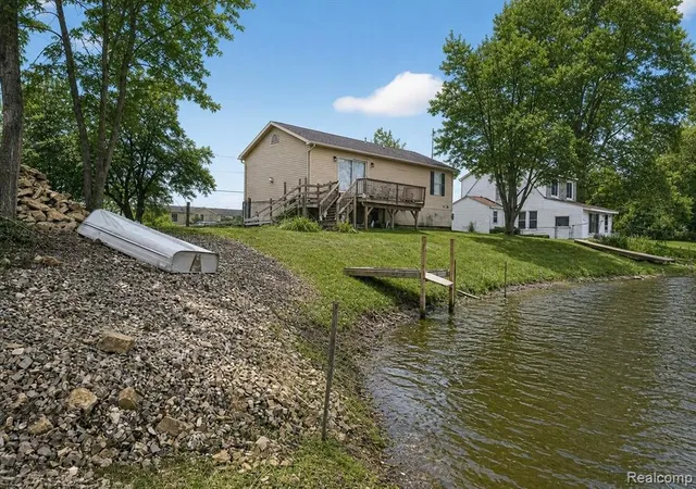 4th image of 6198 Brancheau Rd, Newport, MI 48166 | MLS# 60974188
