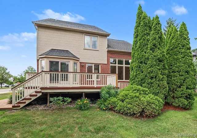 Photo 27 of Sale Pending at 55206 Leonard Ct, Shelby Township, MI 48316 | MLS# 61003606 | Listing updated on 2026-08-02