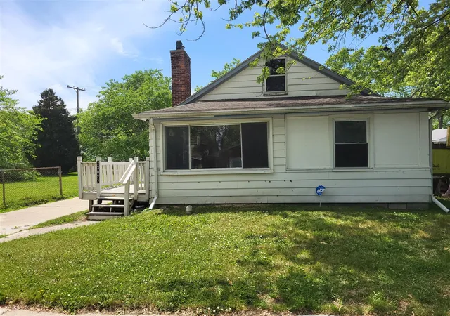 Photo 1 of Single family home for sale at 23077 Piper Ave, Eastpointe, MI 48021 | MLS# 70548307 | Listing updated on 2026-08-25