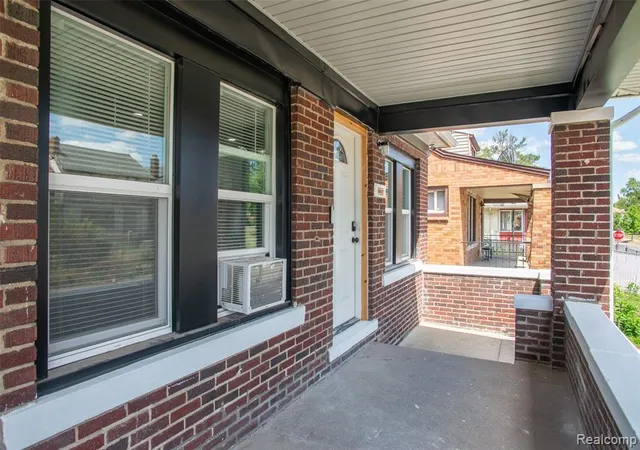 Photo 4 of Single family home for sale at 12395 Cherrylawn St, Detroit, MI 48204 | MLS# 61016450 | Listing updated on 2026-08-26
