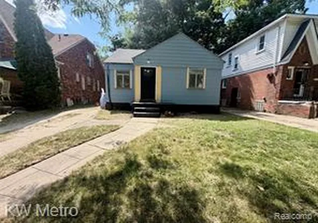 Homes for sale in Detroit, MI | 15755 Stansbury St, Detroit, MI 48227 | MLS# 61009683