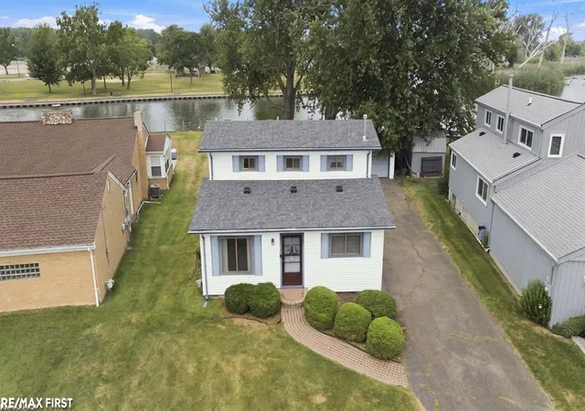 1st image of 38127 Huron Pointe Dr Dr, Harrison Township, MI 48045 | MLS# 50218567
