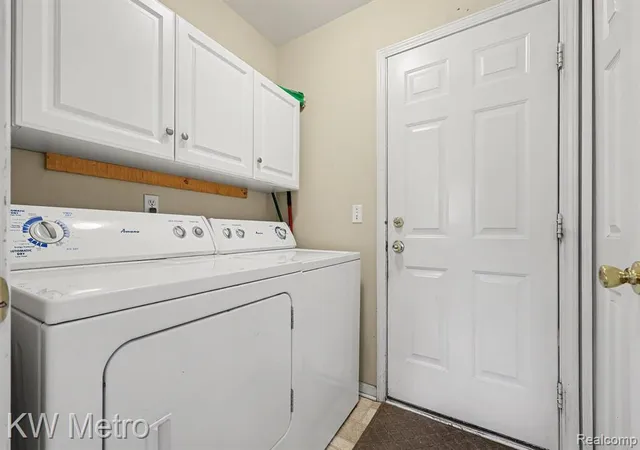 34th image of 1618 Marshbank Dr, Pontiac, MI 48340 | MLS# 61018041