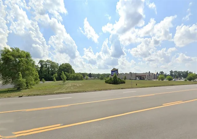 4th image of 1911 S 11Th St, Niles, MI 49120 | MLS# 70538702
