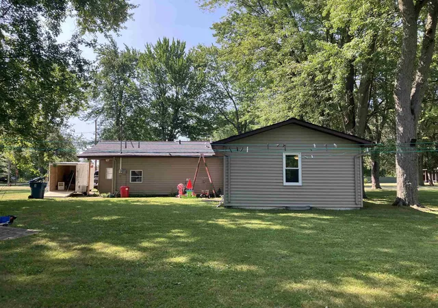 Photo 3 of Single family home for sale at 409 W Knox St, Beaverton, MI 48612 | MLS# 50216206 | Listing updated on 2026-08-31