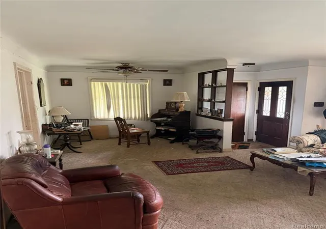 Photo 5 of Sale Pending at 3605 Syracuse St, Dearborn, MI 48124 | MLS# 61020146 | Listing updated on 2026-09-03