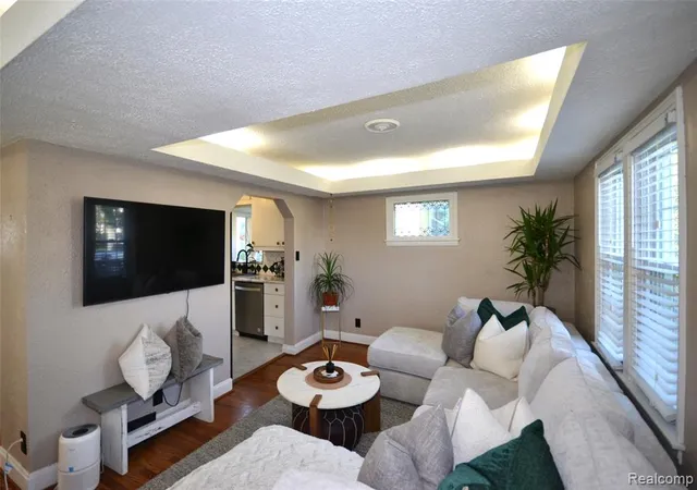Photo 2 of Single Family Residence at 1268 Davis Ave, Birmingham, MI 48009 | MLS# 60999110 | | Sold on 2026-07-02