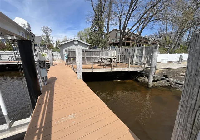 1st image of 36 N Shore Dr, South Haven, MI 49090 | MLS# 70530955