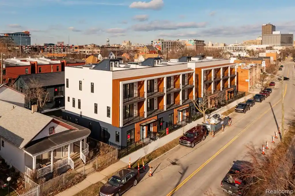 Listing Photo 35 - Condo for sale in 1650 Bagley St located at 1650 Bagley St, Detroit, MI 48216 - Unit 1650 Bagley St