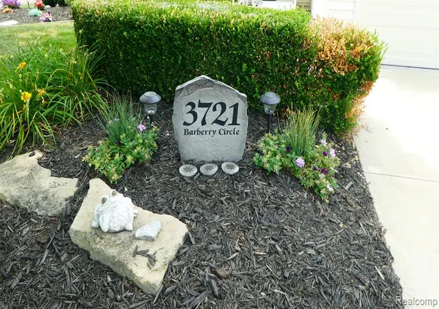 Photo 46 of Sale Pending at 3721 Barberry Cir, Wixom, MI 48393 | MLS# 61015389 | Listing updated on 2026-08-15