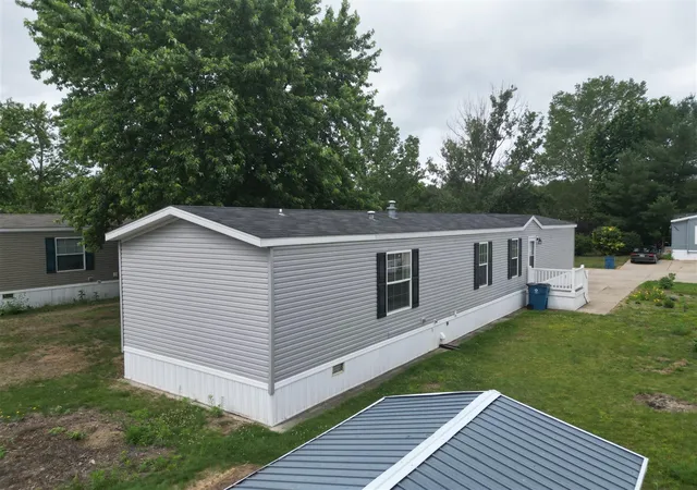 Photo 2 of Single family home for sale at 9020 4 Winds Ln, West Olive, MI 49460 | MLS# 70541969 | Listing updated on 2026-08-11