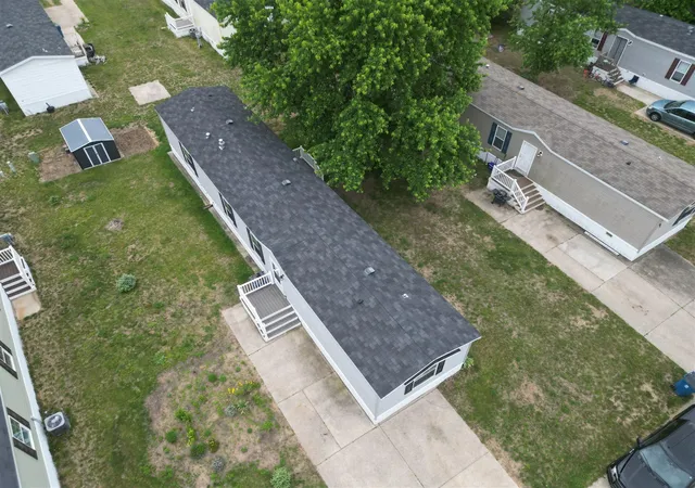 Photo 4 of Single family home for sale at 9020 4 Winds Ln, West Olive, MI 49460 | MLS# 70541969 | Listing updated on 2026-08-11