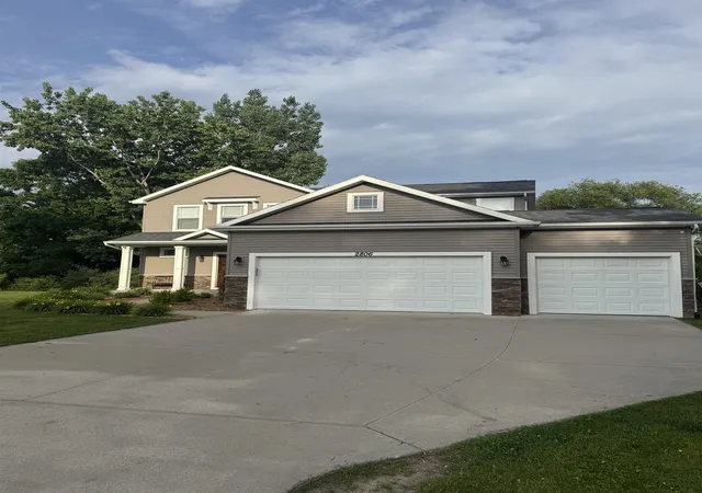 3rd image of 2806 Bilbrael Dr, Mount Pleasant, MI 48858 | MLS# 80070387