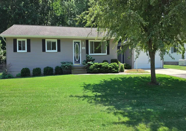 Homes for sale in Bay City, MI | 3536 Lynmar Ln, Bay City, MI 48706 | MLS# 50214707