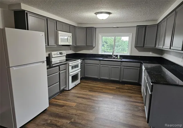 Photo 4 of Single family home for sale at 3094 Country Lane, Caro, MI 48723 | MLS# 61024302 | Listing updated on 2026-08-26