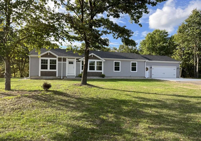 Homes for sale in Morley, MI | 4525 Medler Dr #8, Morley, MI 49336 | MLS# 70505765