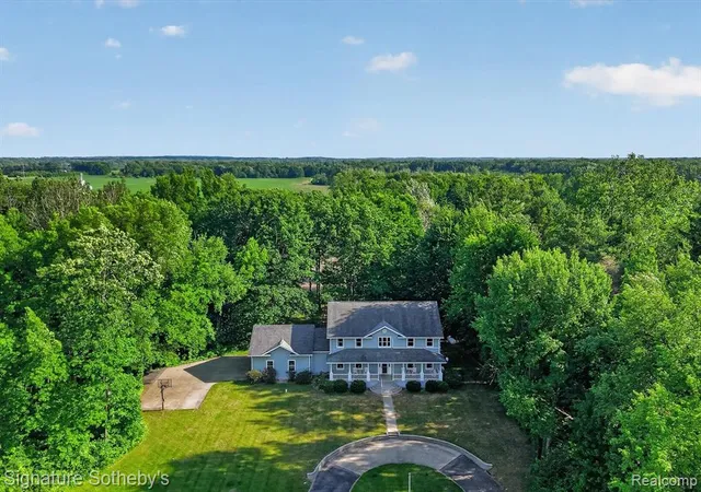 Homes for sale in Caro, MI | 741 W Hunt Rd, Caro, MI 48723 | MLS# 61003173