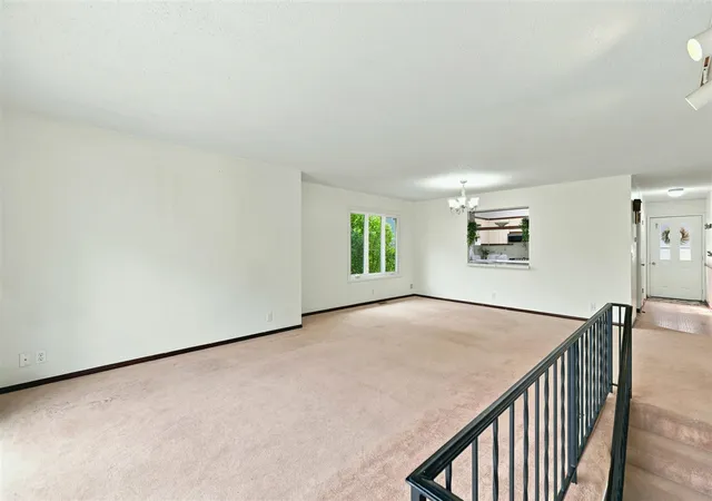 Photo 3 of Condo for sale at 625 Maple Crk Dr #35, Holland, MI 49423 | MLS# 70551324 | Listing updated on 2026-08-12