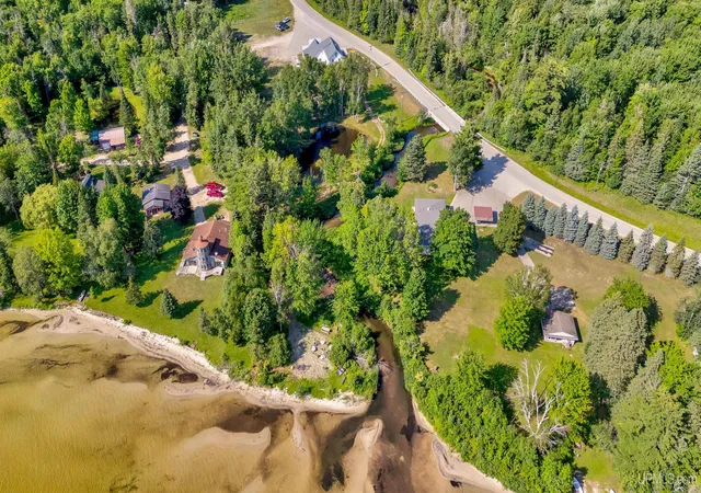 Photo 3 of Single family home for sale at 2747 County Rd 377, Mc Millan, MI 49853 | MLS# 50216303 | Listing updated on 2026-07-30