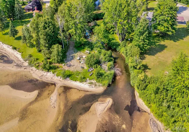 Photo 3 of Single family home for sale at 2747 County Rd 377, Mc Millan, MI 49853 | MLS# 50216303 | Listing updated on 2026-07-30