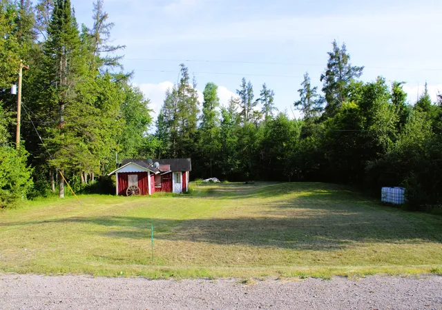 12th image of 8012 E Gladwin Rd, Harrison, MI 48625 | MLS# 50214579