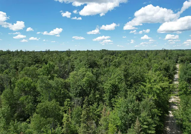 Homes for sale in Houghton Lake, MI | 3936 S Deadstream Rd, Houghton Lake, MI 48629 | MLS# 80070093